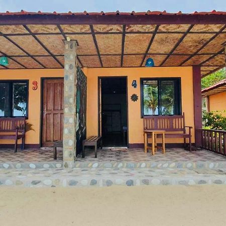 Mecaja Beach House Roxas  المظهر الخارجي الصورة