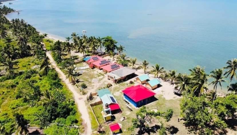 Mecaja Beach House Roxas  المظهر الخارجي الصورة
